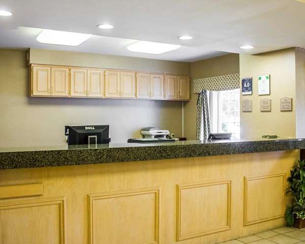  - Comfort Inn Guilford - I-95, Exit 59