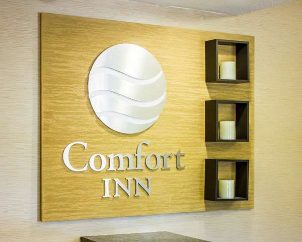  - Comfort Inn Guilford - I-95, Exit 59