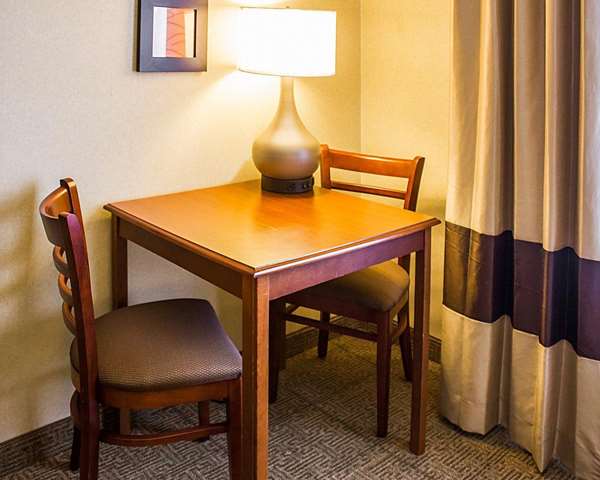  - Comfort Inn Guilford - I-95, Exit 59