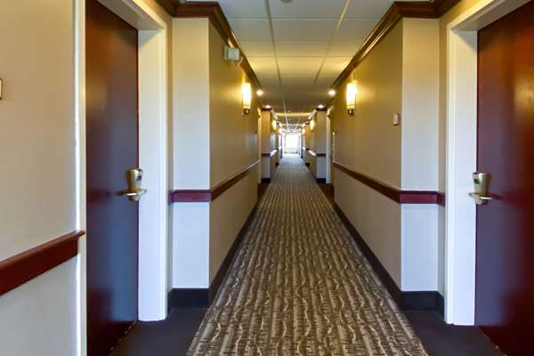  - Comfort Inn East Windsor - I-91, Exit 45