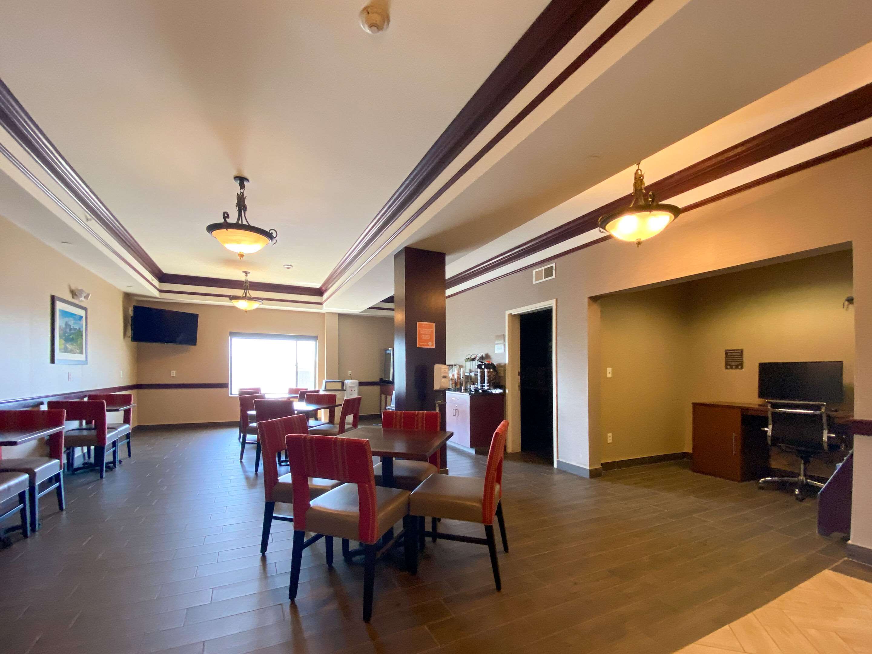 Breakfast area