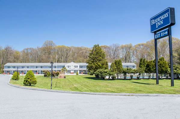 Exterior view - Rodeway Inn Waterford - I-95, Exit 81