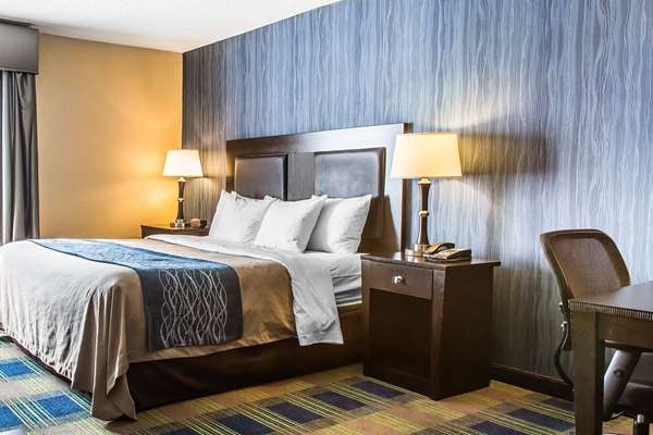  - Comfort Inn & Suites Meriden - I-91, Exit 16