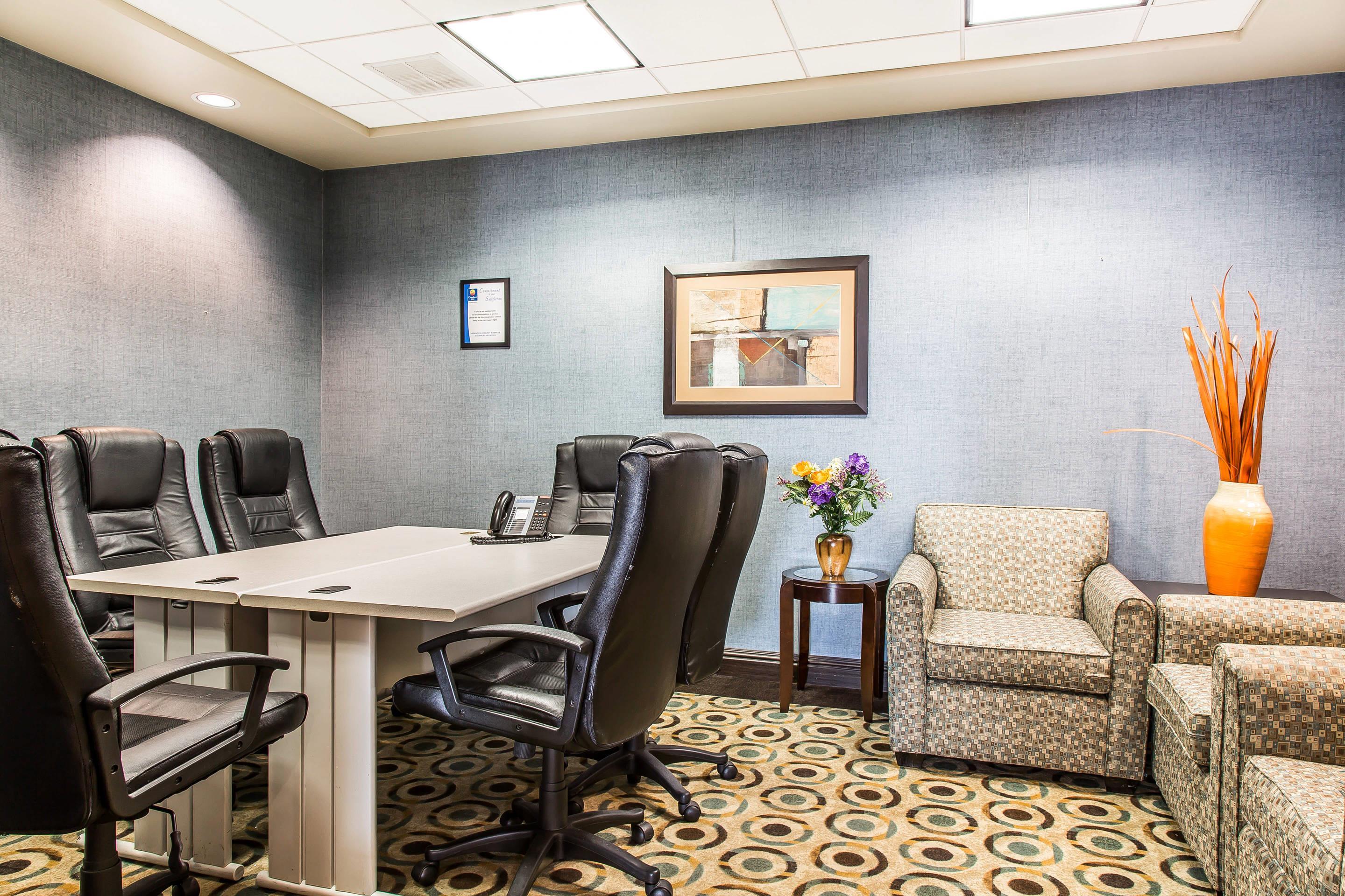 Meeting room | Comfort Inn & Suites