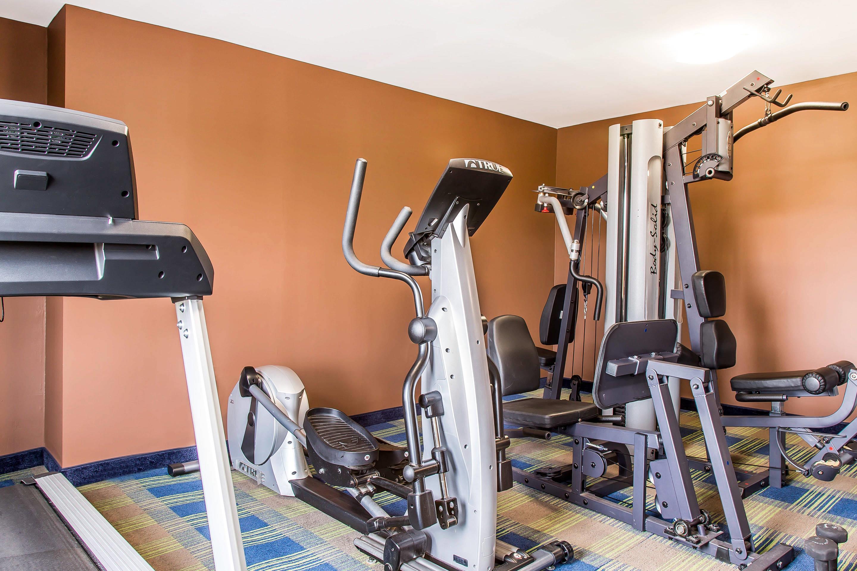 Fitness center | Comfort Inn & Suites