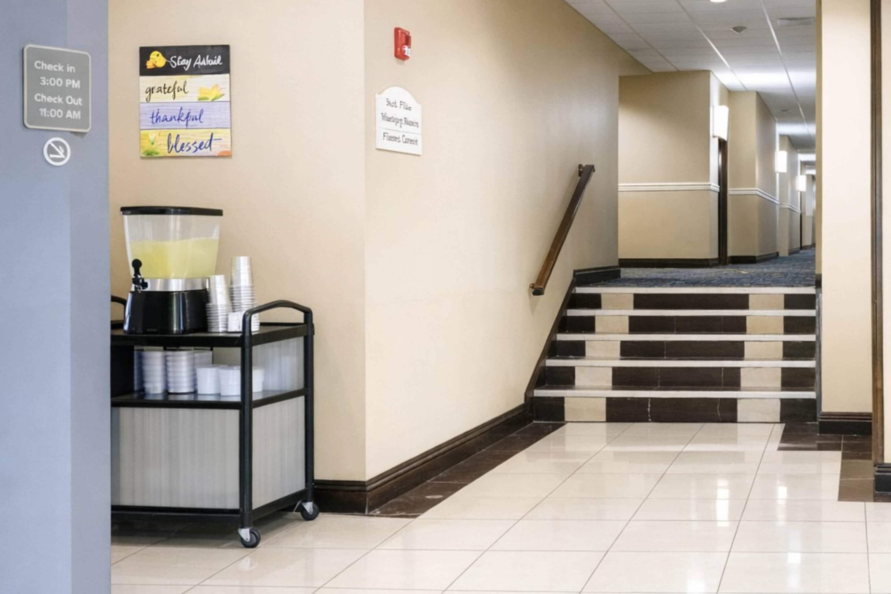 Interior corridors | Comfort Inn & Suites