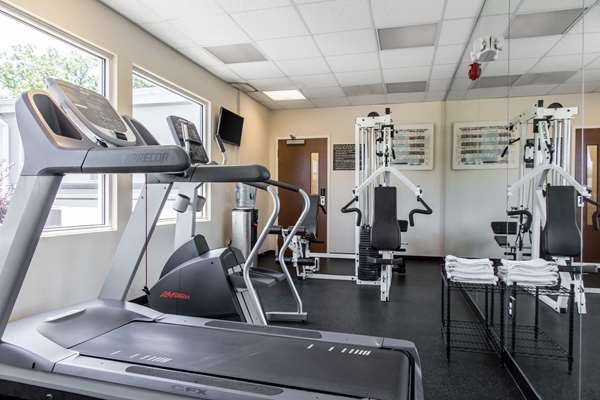 Fitness/ Exercise Room - Quality Inn & Suites Danbury