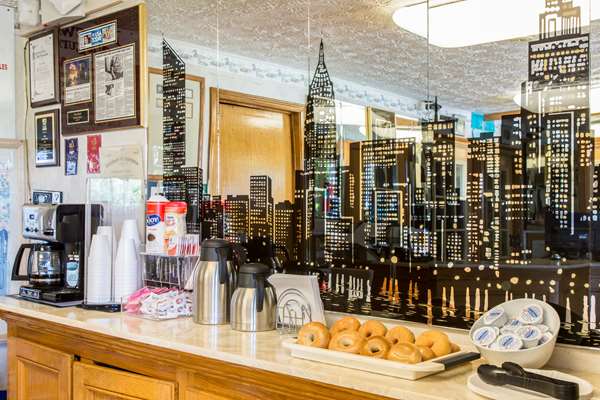 Amenities - Rodeway Inn Branford - I-95, Exit 56