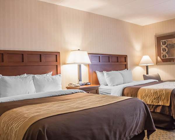  - Comfort Inn Wethersfield - I-91, Exit 24