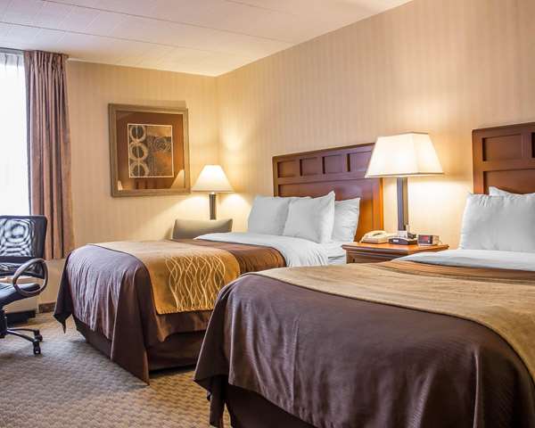  - Comfort Inn Wethersfield - I-91, Exit 24