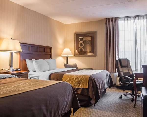  - Comfort Inn Wethersfield - I-91, Exit 24