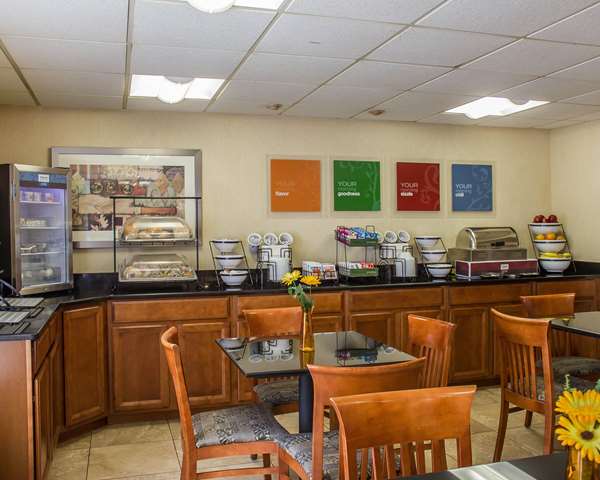 Amenities - Comfort Inn Wethersfield - I-91, Exit 24
