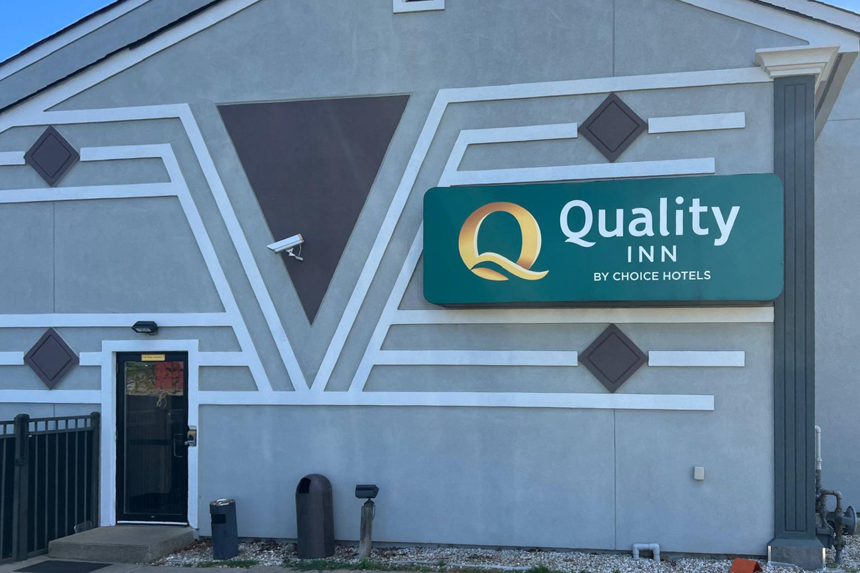 Hotel exterior | Quality Inn Plainfield I-395