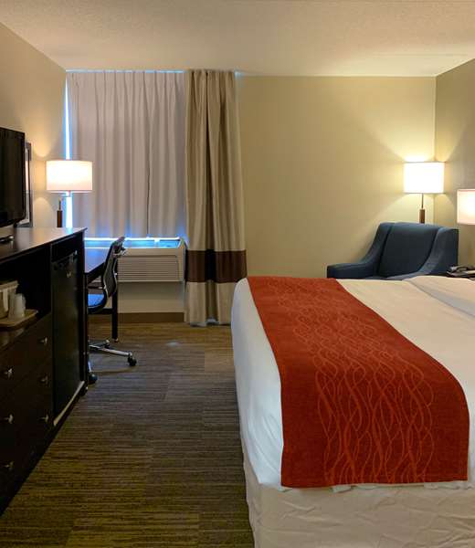  - Comfort Inn & Suites East Hartford - I-84, Exit 58