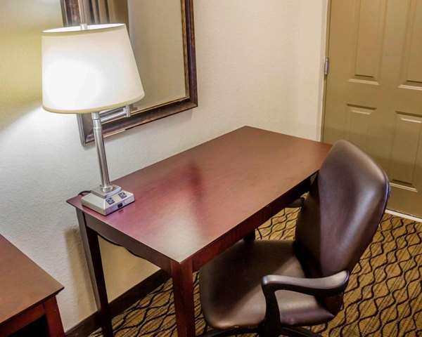  - Quality Inn Waterbury