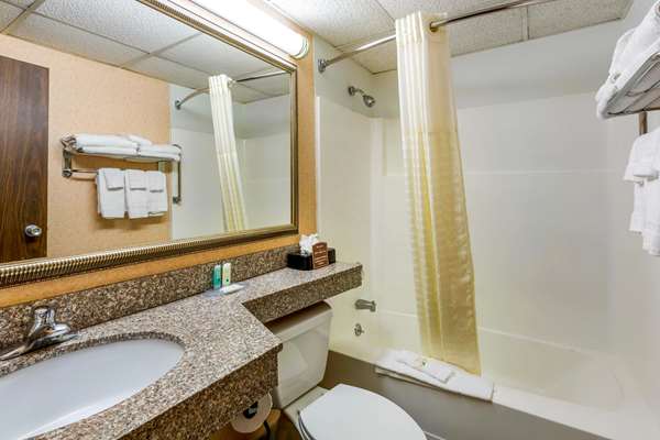  - Quality Inn Old Saybrook - I-95, Exit 69