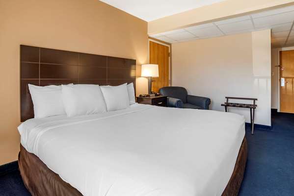  - Econo Lodge Inn & Suites Rehoboth Beach