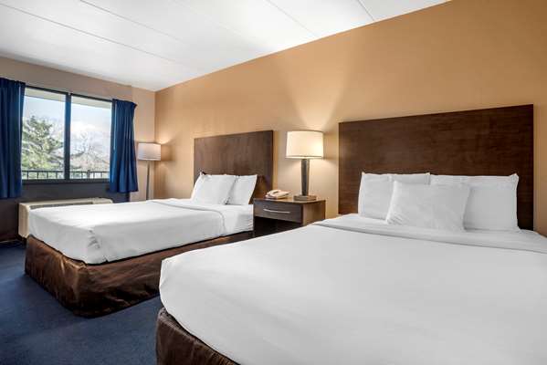  - Econo Lodge Inn & Suites Rehoboth Beach