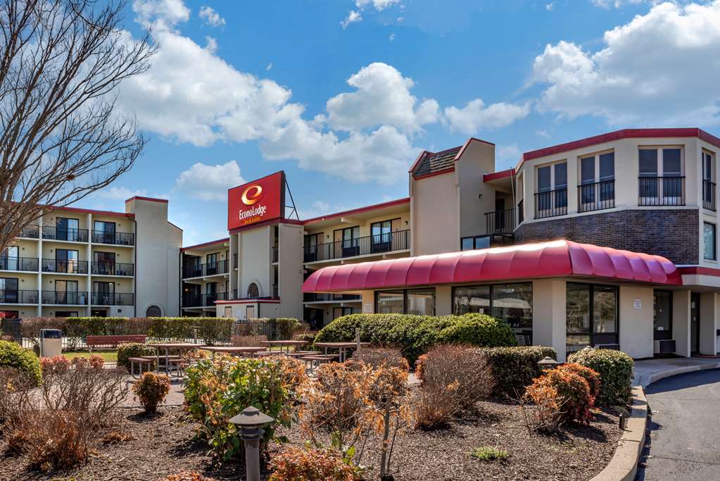 Econo Lodge Resort