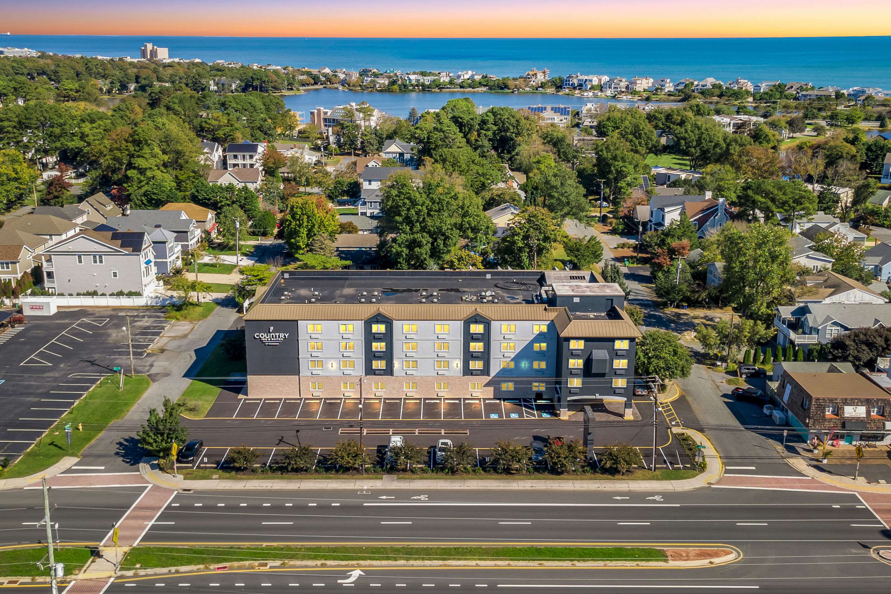 Hotel exterior | Country Inn & Suites by Radisson Rehoboth Beach - Dewey