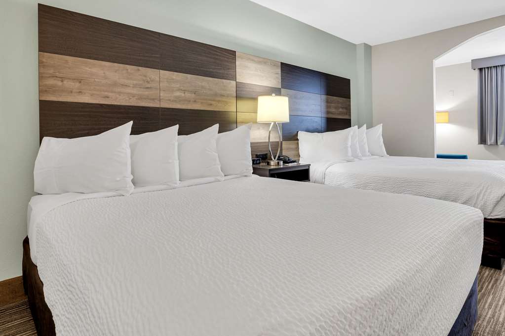 COUNTRY INN AND SUITES BY RADISSON-guestroom-Guest Room,On-Site.jpg
