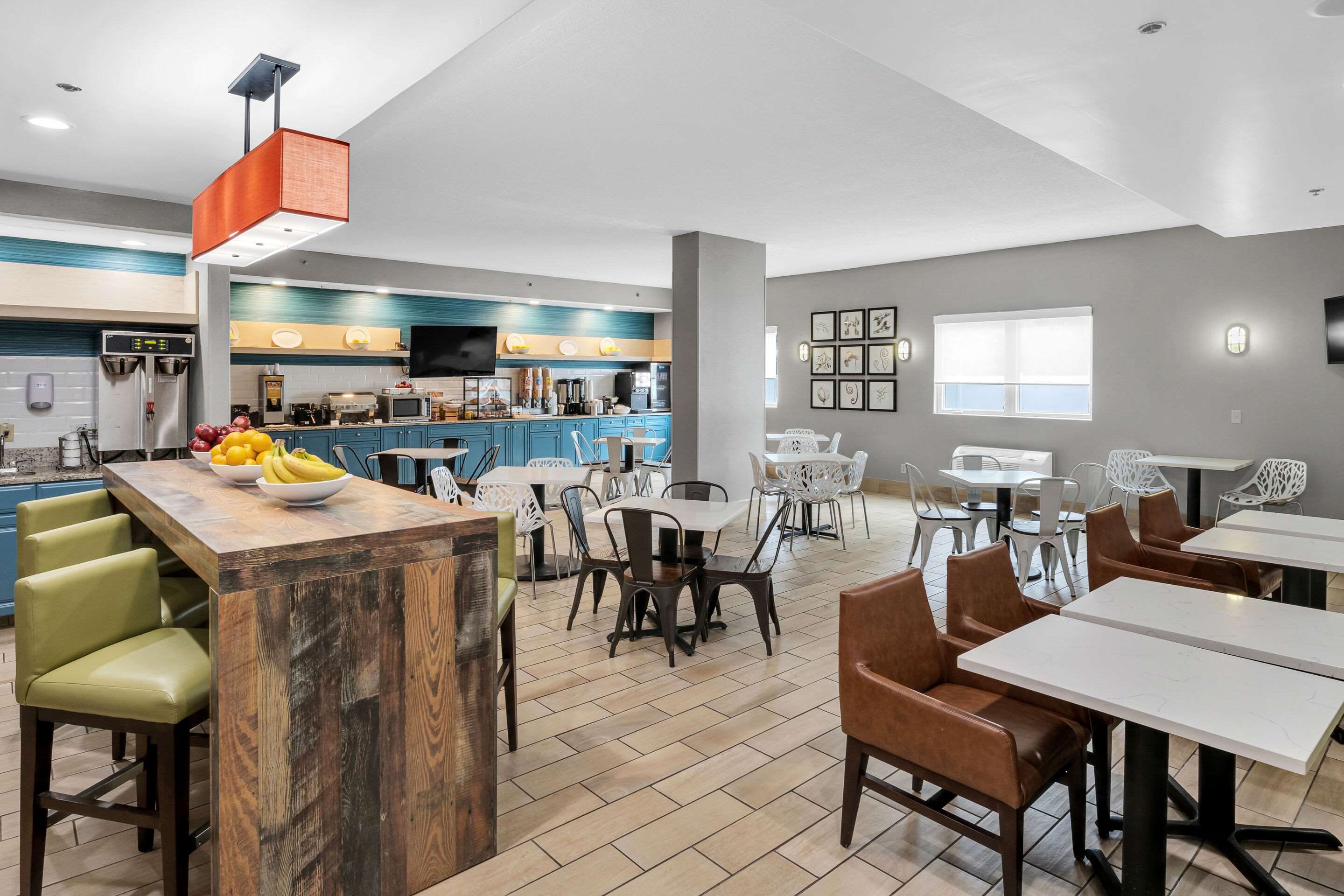 Breakfast area | Country Inn & Suites by Radisson Rehoboth Beach - Dewey