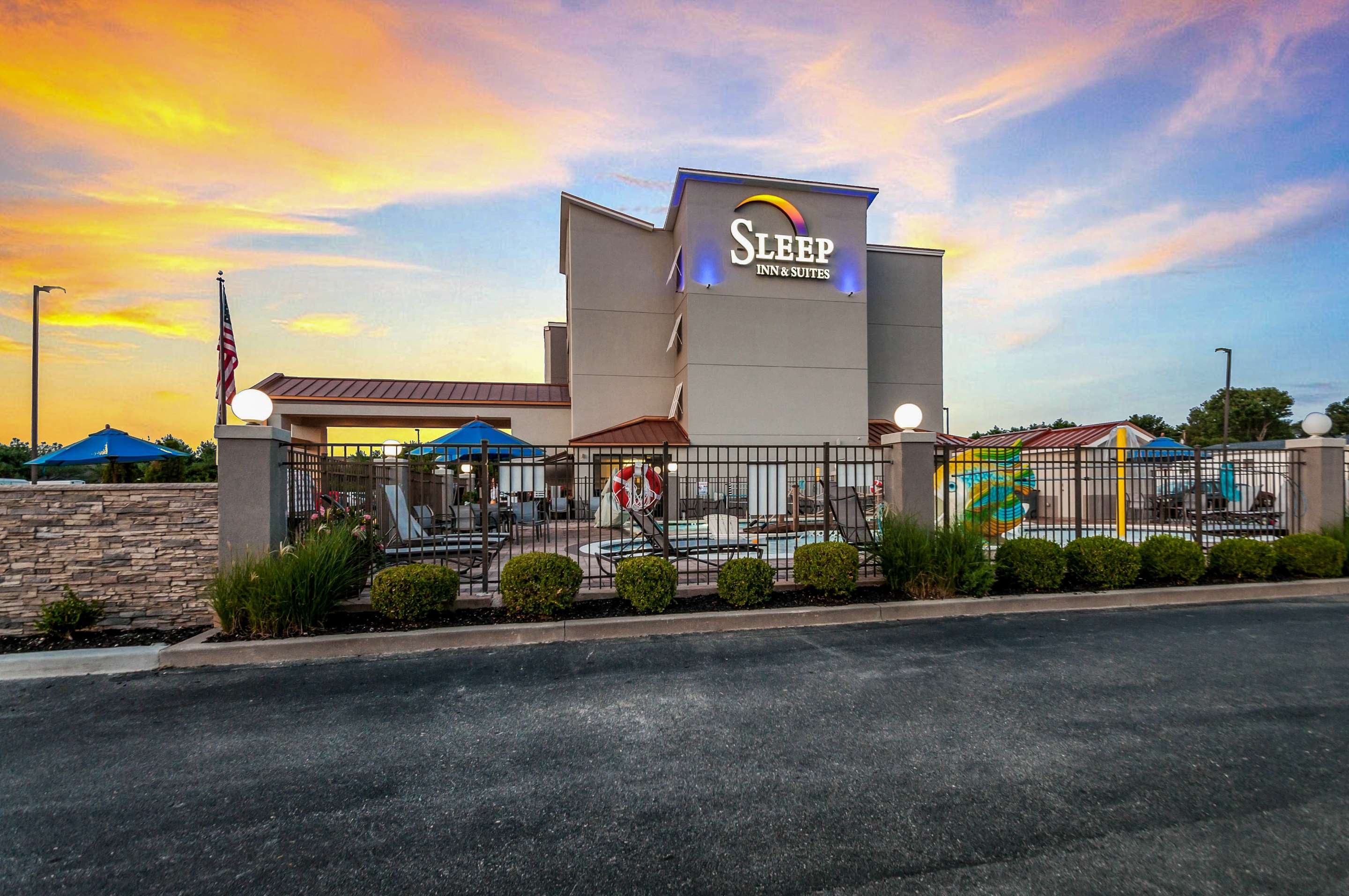 Hotel at night | Sleep Inn & Suites Rehoboth Beach