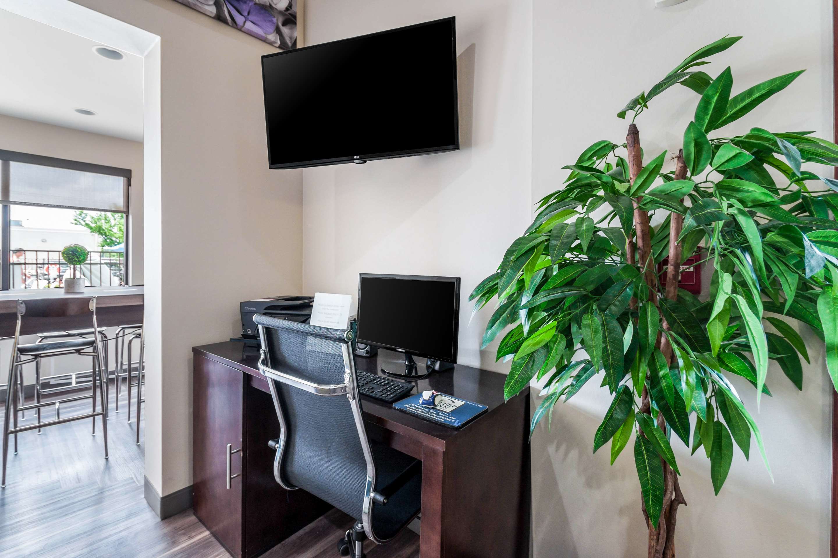Business center | Sleep Inn & Suites Rehoboth Beach