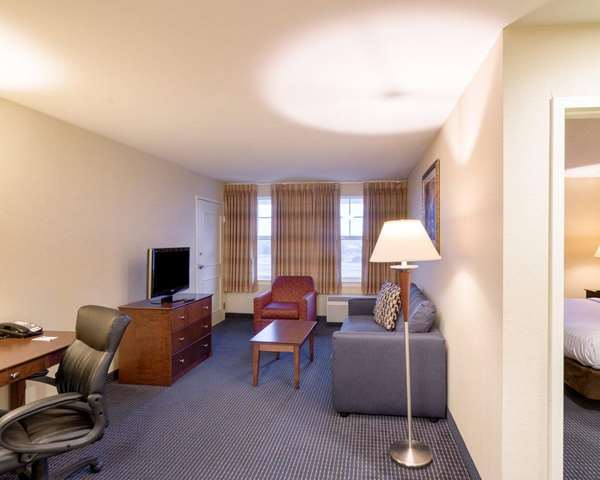 Suite - MainStay Suites Dover