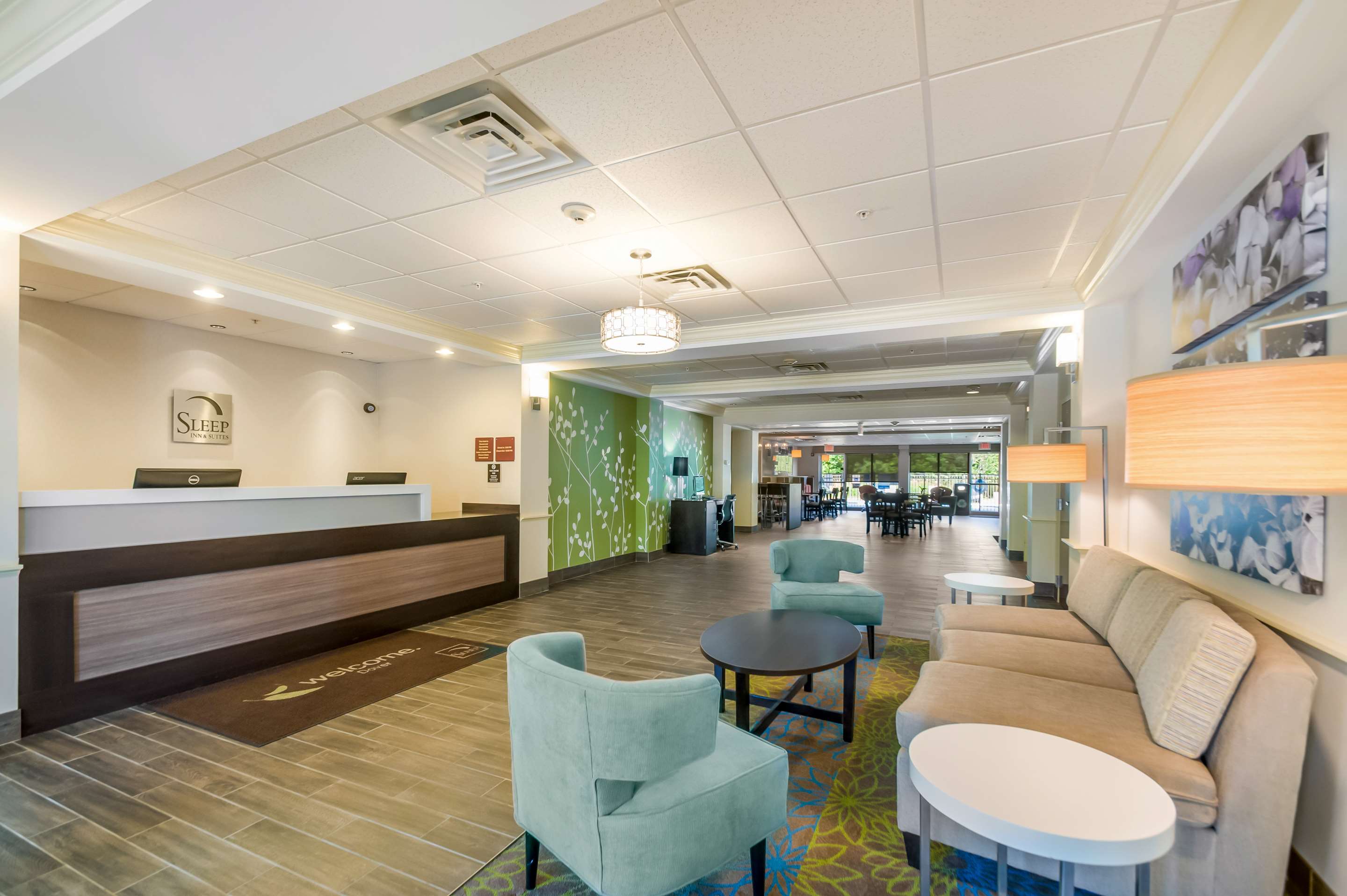 Front desk | Sleep Inn And Suites