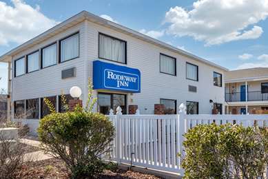 Rodeway Inn & Suites Photo Gallery
