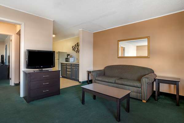  - Rodeway Inn & Suites Rehoboth Beach