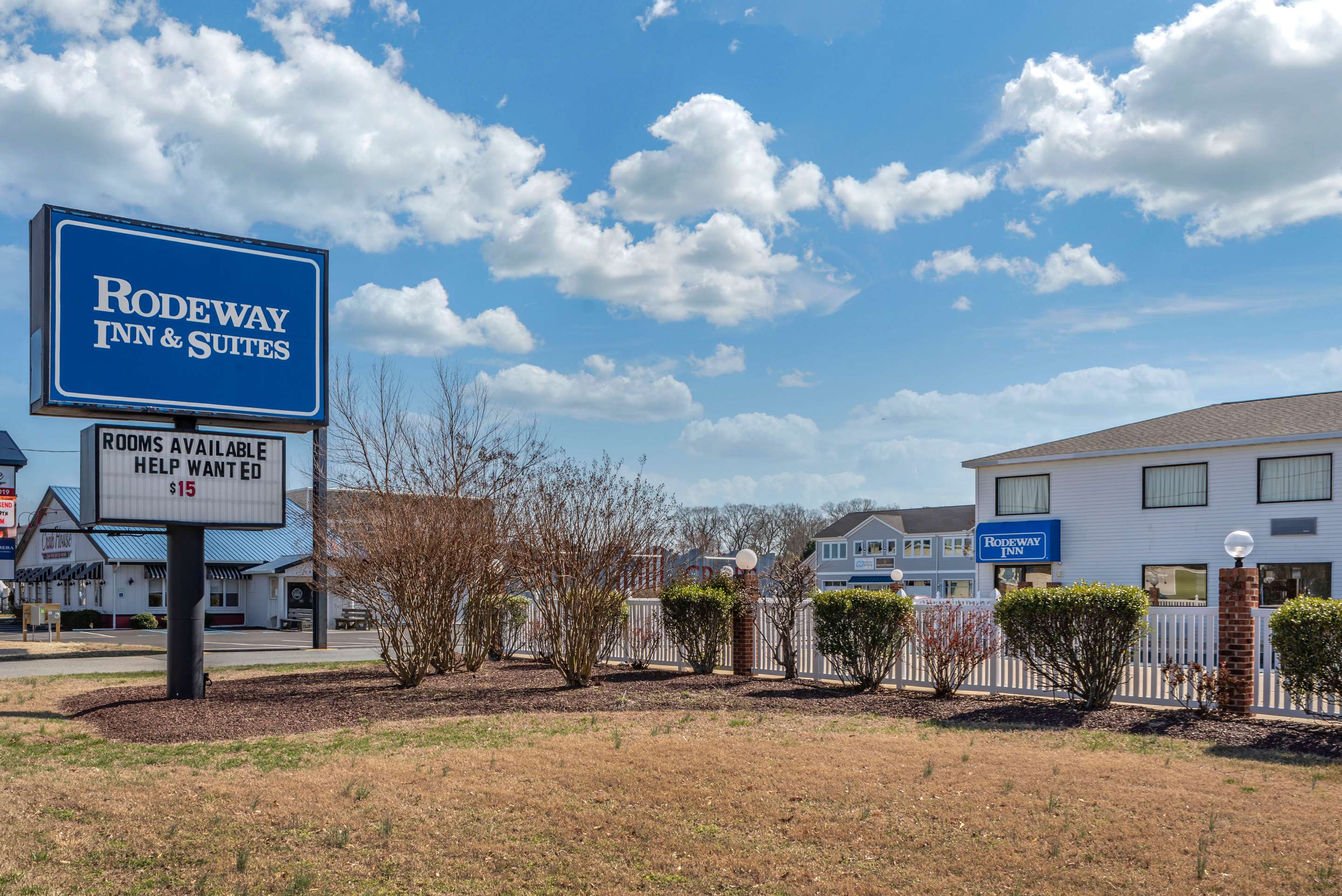 Hotel exterior | Rodeway Inn & Suites - Rehoboth Beach