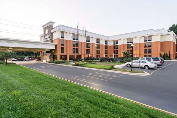 Exterior view - Comfort Inn & Suites Newark - I-95, Exit 3