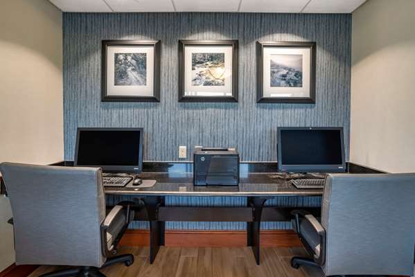 Conference Area - Comfort Inn & Suites Newark - I-95, Exit 3