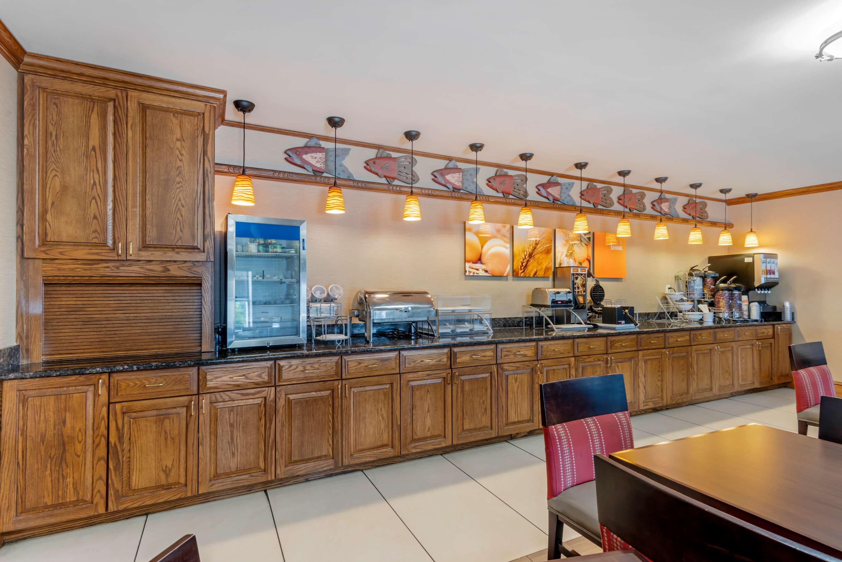 Breakfast counter | Comfort Inn & Suites Dover
