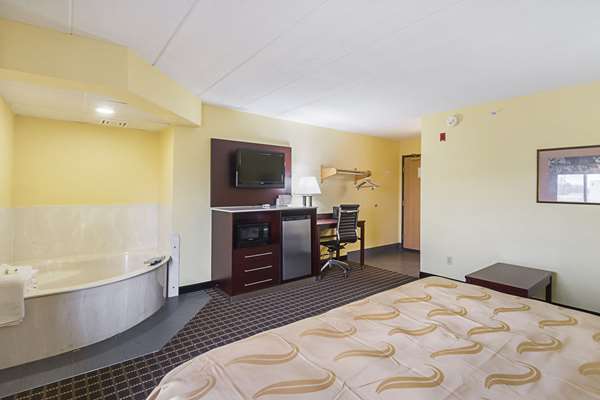  - Quality Inn & Suites Harrington