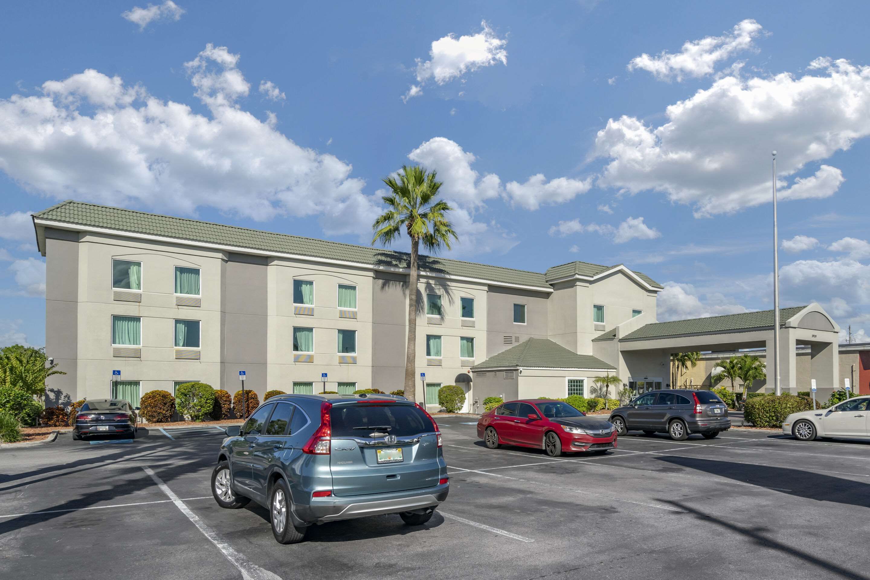 Hotel exterior | Sleep Inn Clearwater - St Petersburg