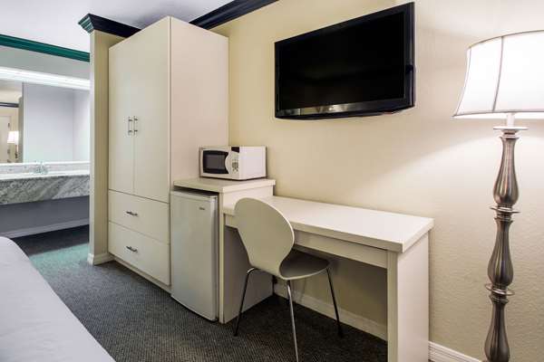  - Quality Inn Maingate West Clermont