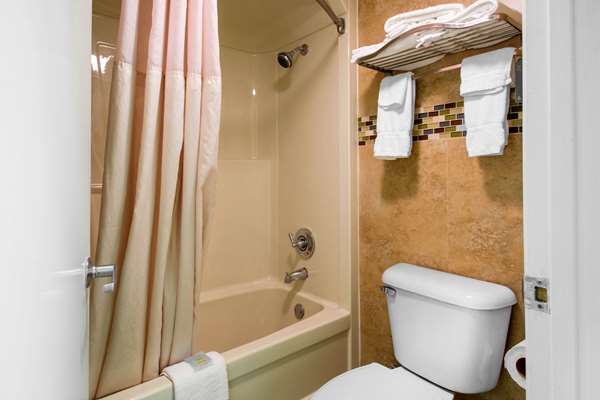  - Quality Inn Maingate West Clermont