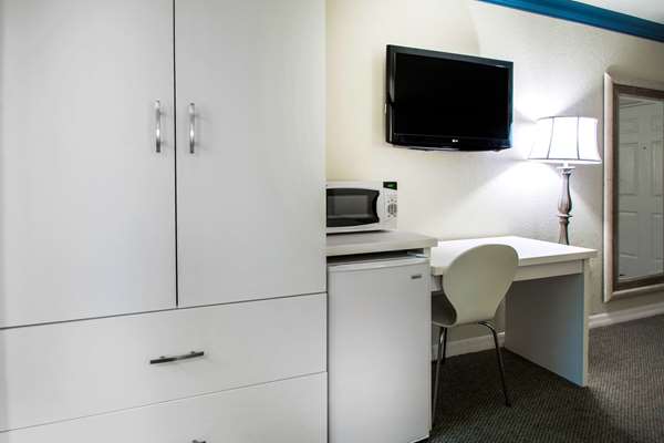  - Quality Inn Maingate West Clermont