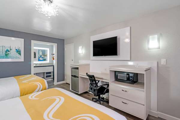  - Quality Inn & Conference Center Tampa - I-75, Exit 257