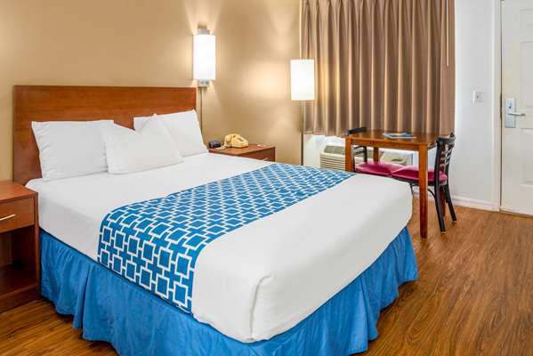  - Econo Lodge Crystal River