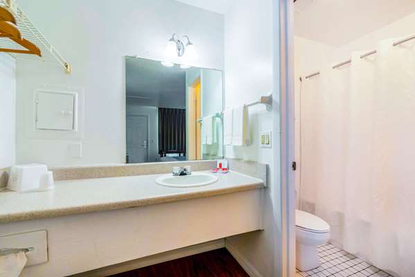  - Econo Lodge Crystal River