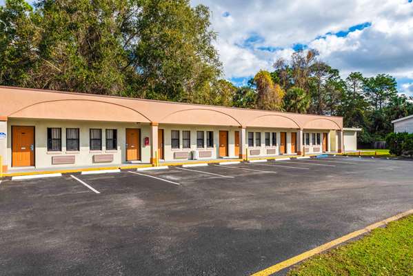 Exterior view - Econo Lodge Crystal River