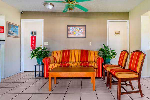  - Econo Lodge Crystal River