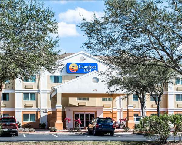 Exterior view - Comfort Inn Boatways Road Fort Myers - I-75, Exit 141