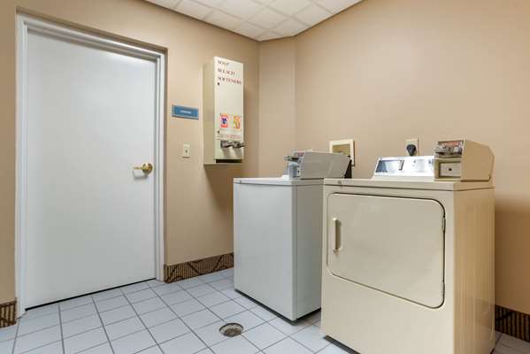 Amenities - Comfort Suites Airport Jacksonville - I-95, Exit 363