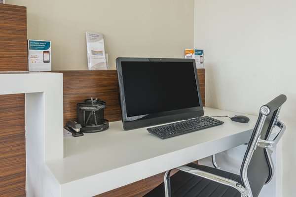 Conference Area - Quality Inn & Suites by the Lake Kissimmee