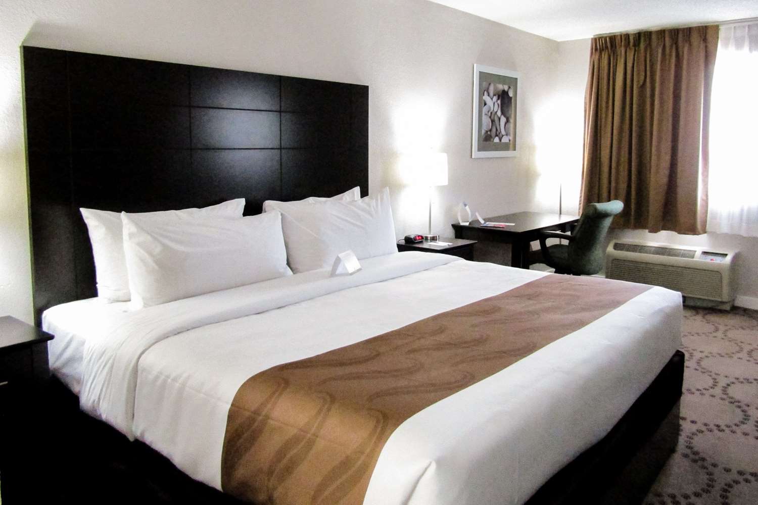 Quality Inn Suites By The Lake Kissimmee Fl See Discounts